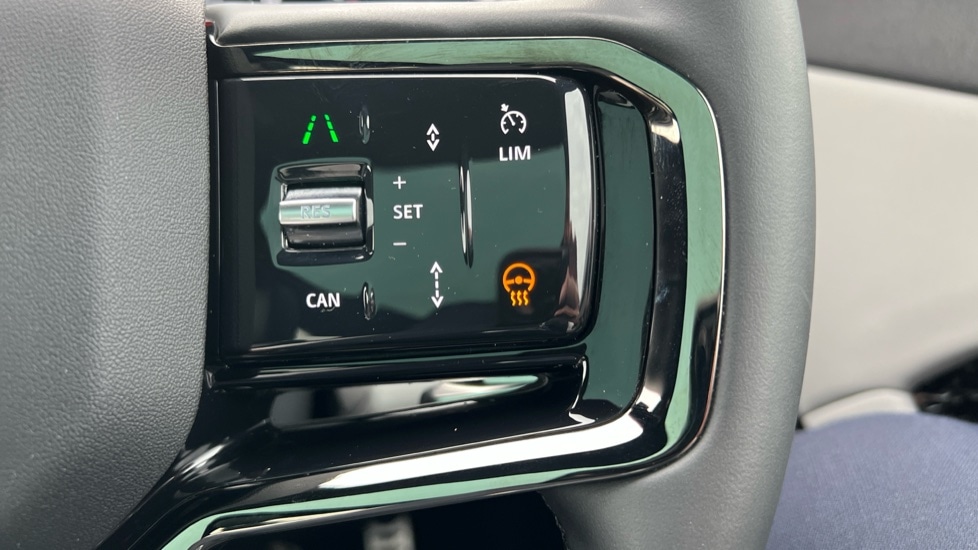 Used Land Rover Range Rover Evoque 2025 for sale - 76145935: Photo 57