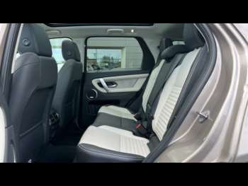 Used Land Rover Discovery Sport 2022 for sale - 74761000: Photo