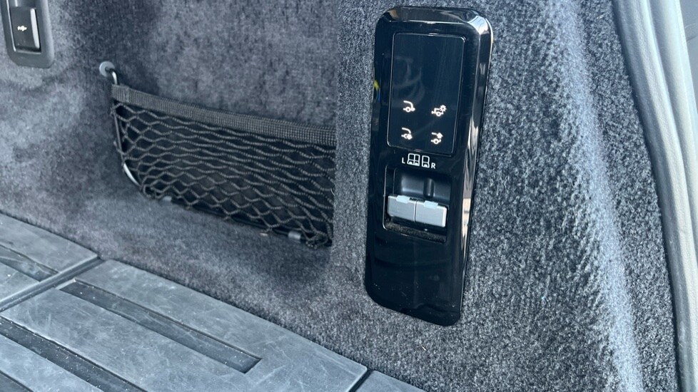 Used Land Rover Range Rover Sport 2023 for sale - 76766308: Photo 57