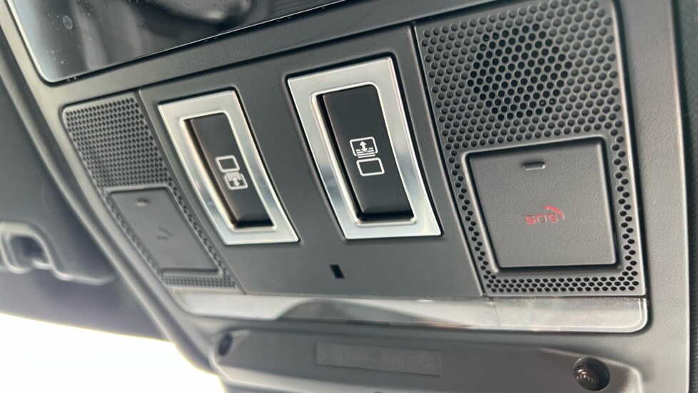 Used Land Rover Discovery 2024 for sale - 76018195: Photo 45