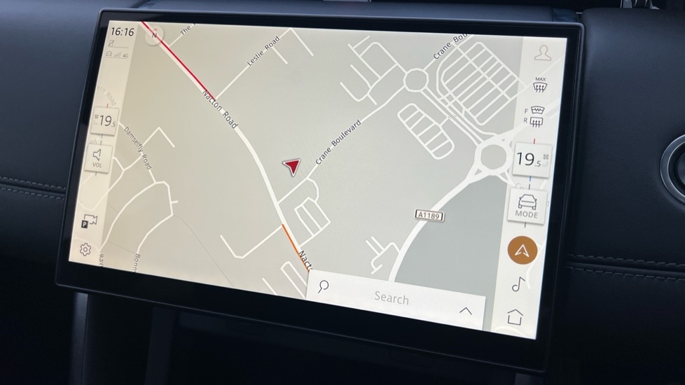 Used Land Rover Discovery Sport 2023 for sale - 76494035: Photo 11