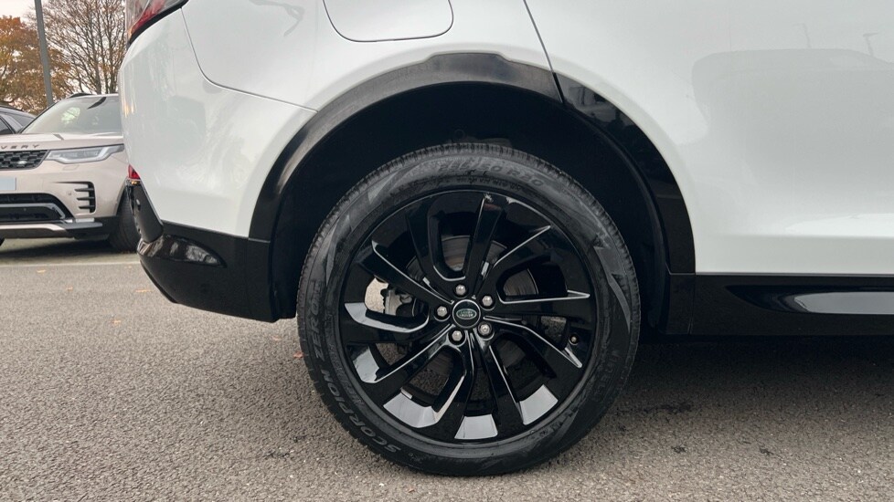 Used Land Rover Discovery Sport 2023 for sale - 76494035: Photo 32