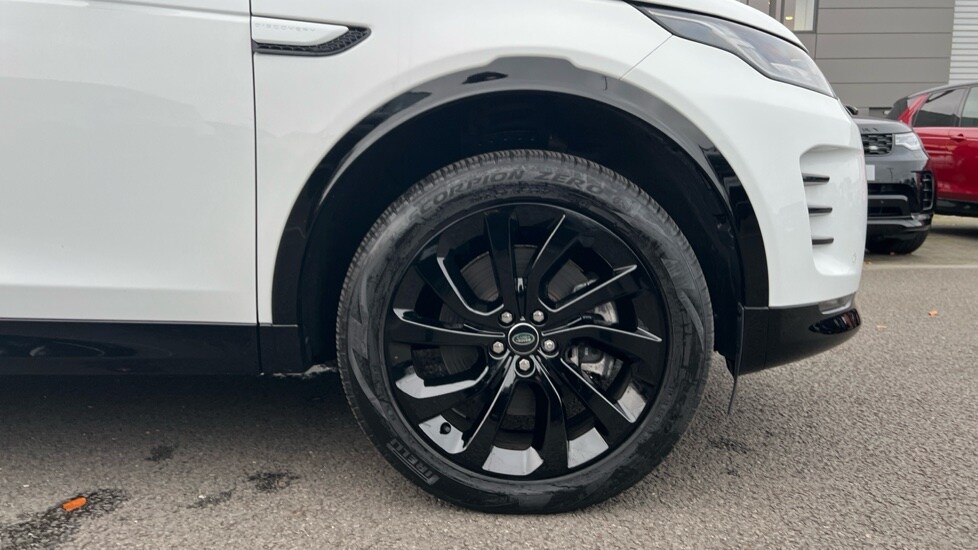 Used Land Rover Discovery Sport 2023 for sale - 76494035: Photo 8