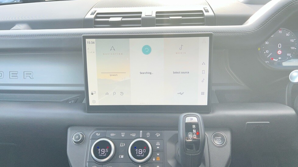 Used Land Rover Defender 2024 for sale - 76361935: Photo 14