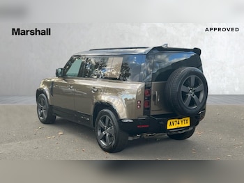 Used Land Rover Defender 2024 for sale - 76361935: Photo