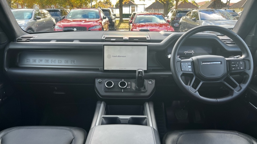 Used Land Rover Defender 2024 for sale - 76361935: Photo 9