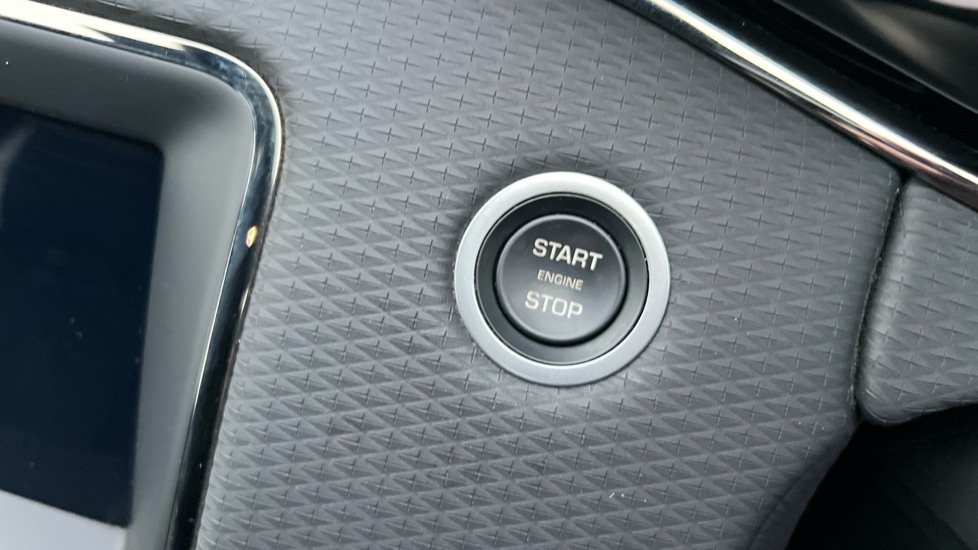 Used Land Rover Range Rover Evoque 2021 for sale - 77075531: Photo 39