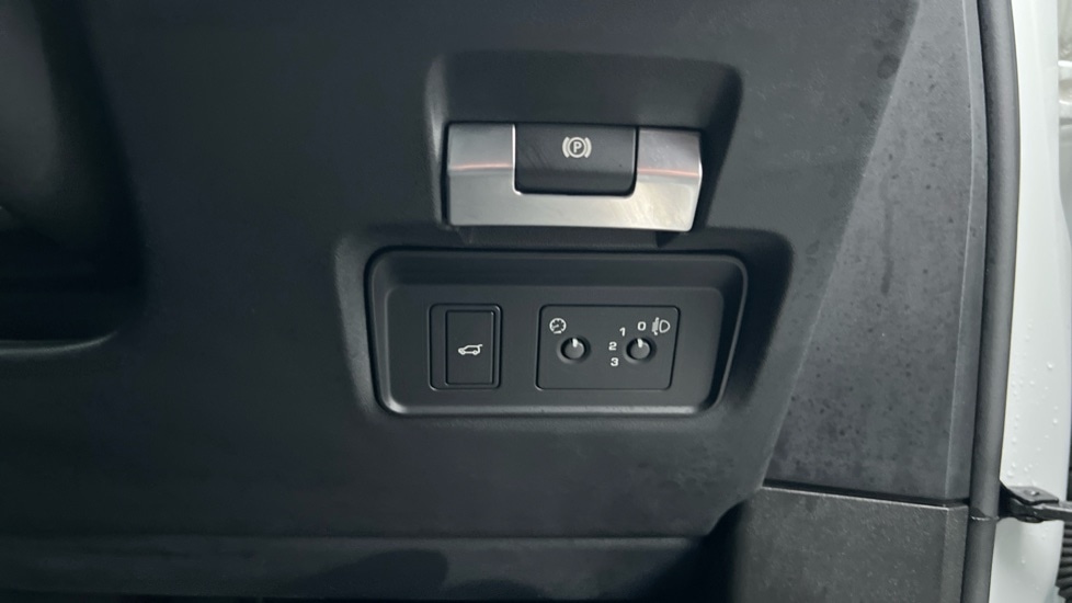 Used Land Rover Range Rover Evoque 2021 for sale - 77075531: Photo 41