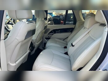 Used Land Rover Range Rover 2024 for sale - 76434749: Photo
