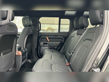 Used Land Rover Defender 2020 for sale - 76834969: Photo