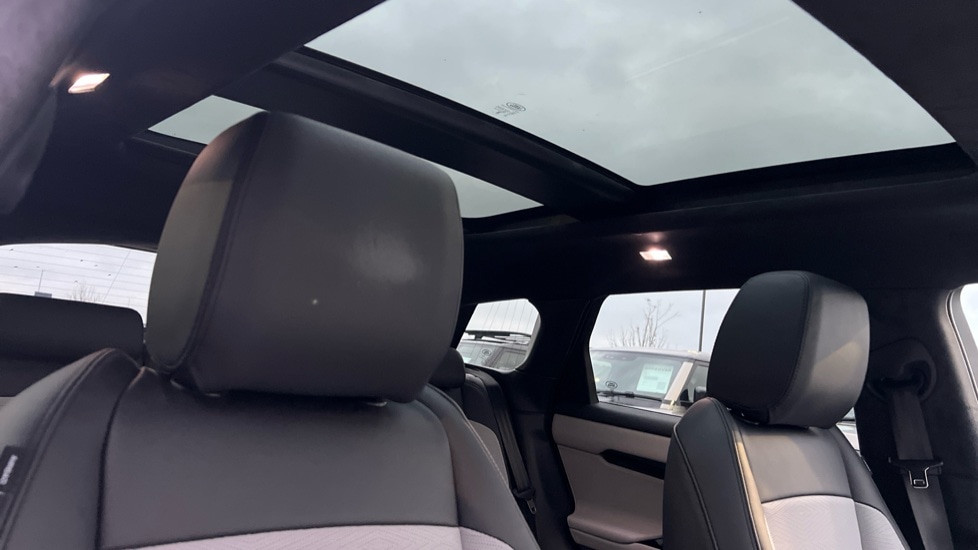 Used Land Rover Range Rover Evoque 2025 for sale - 76533910: Photo 20