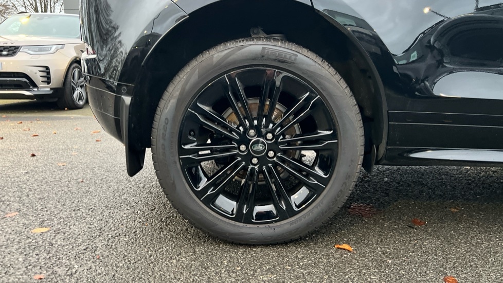 Used Land Rover Range Rover Evoque 2025 for sale - 76533910: Photo 32