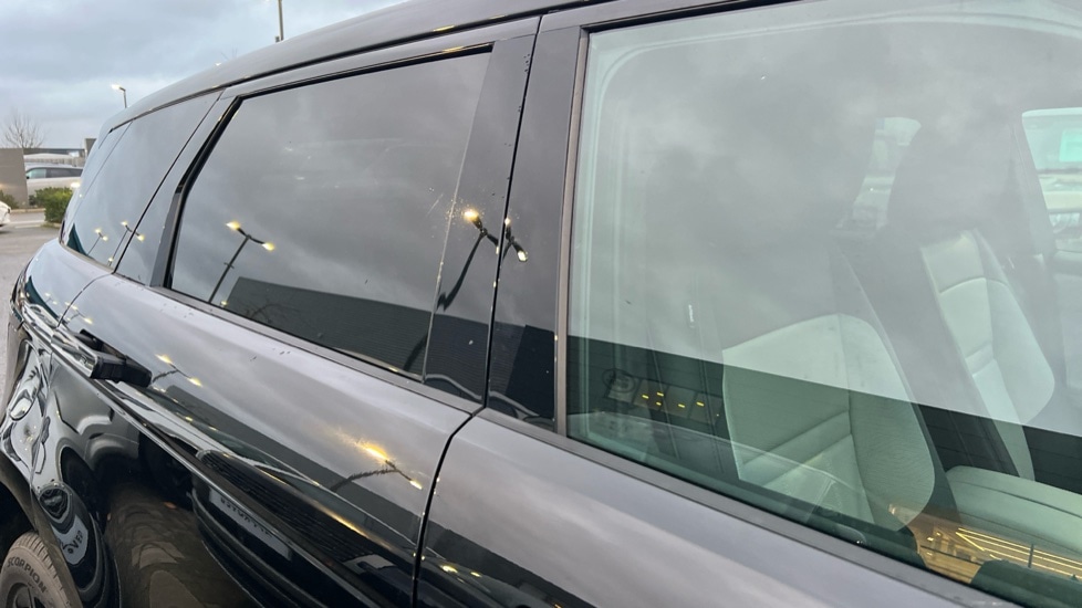 Used Land Rover Range Rover Evoque 2025 for sale - 76533910: Photo 37