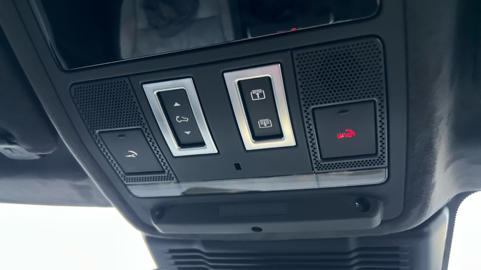 Used Land Rover Range Rover Evoque 2025 for sale - 76533910: Photo 39