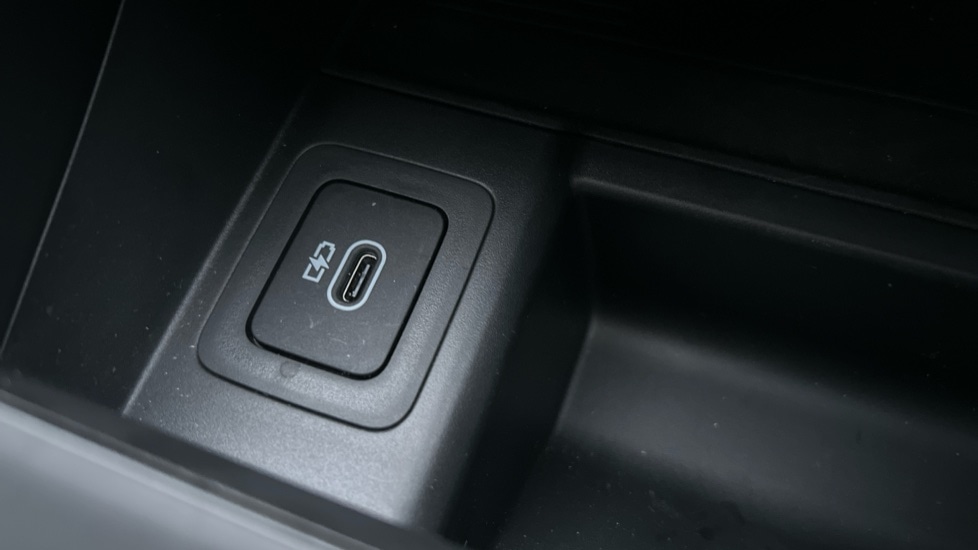 Used Land Rover Range Rover Evoque 2025 for sale - 76533910: Photo 42