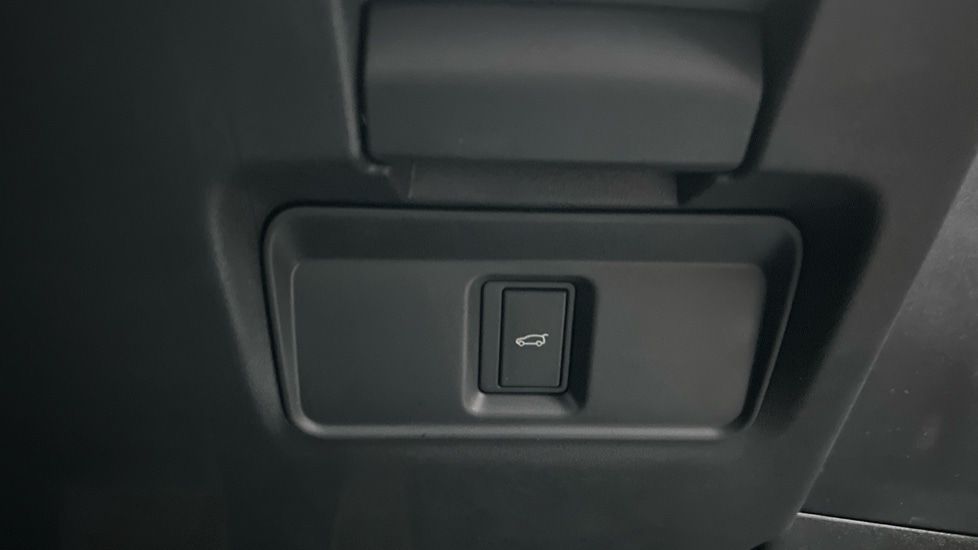 Used Land Rover Range Rover Evoque 2025 for sale - 76533910: Photo 47