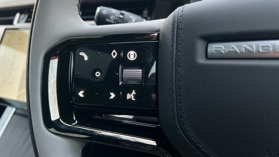 Used Land Rover Range Rover Evoque 2025 for sale - 76533910: Photo 58