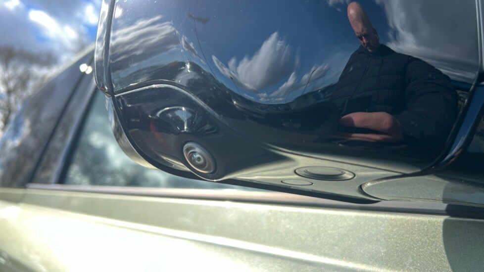 Vehicle 32
