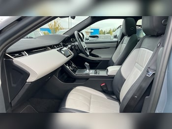 Used Land Rover Range Rover Evoque 2022 for sale - 76321897: Photo