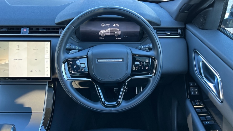 Used Land Rover Range Rover Velar 2025 for sale - 76780098: Photo 15