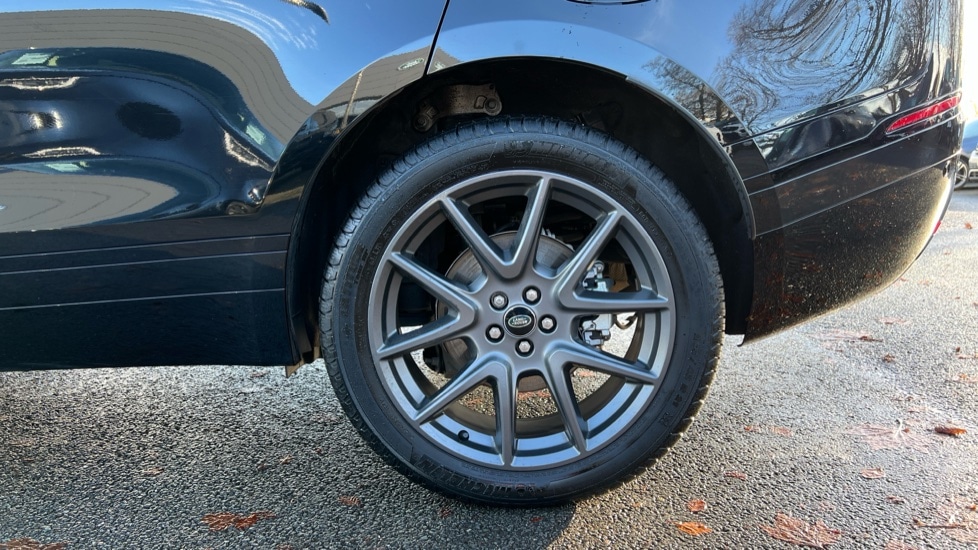 Used Land Rover Range Rover Velar 2025 for sale - 76780098: Photo 33