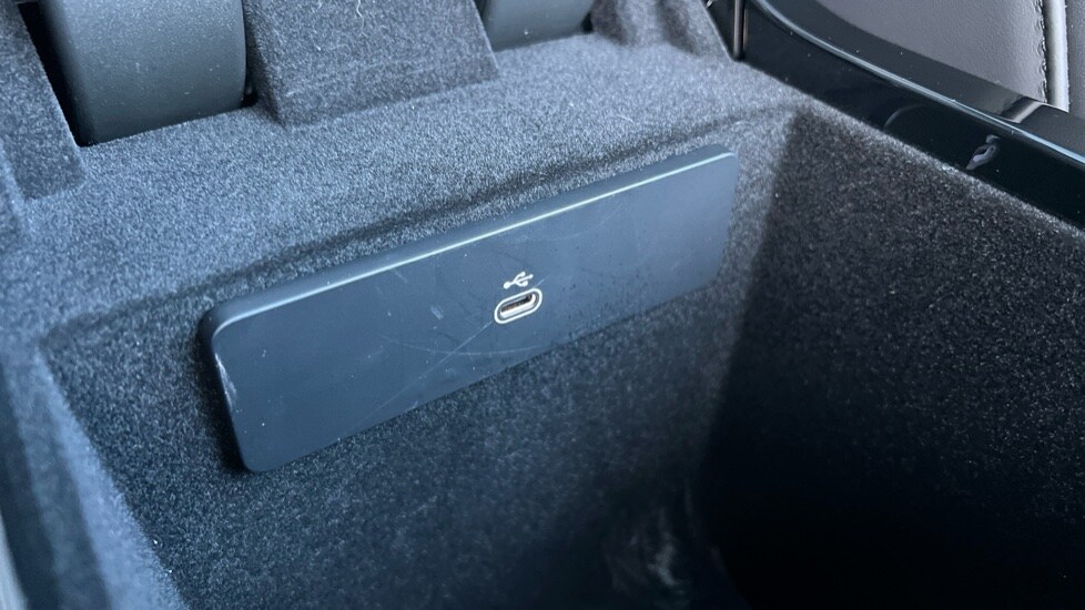 Used Land Rover Range Rover Velar 2025 for sale - 76780098: Photo 38