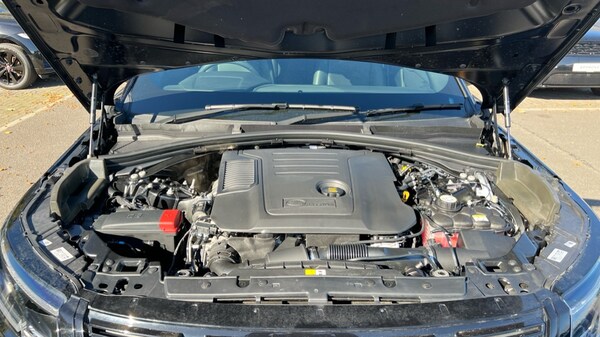 Used Land Rover Range Rover Velar 2024 for sale - 76018185: Photo 30