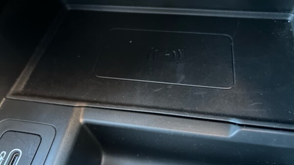 Used Land Rover Range Rover Velar 2024 for sale - 76018185: Photo 41