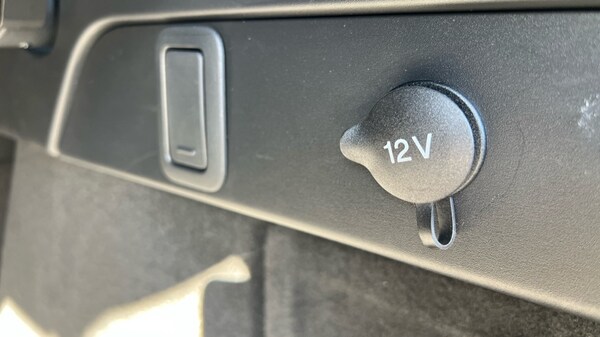 Used Land Rover Range Rover Velar 2024 for sale - 76018185: Photo 54