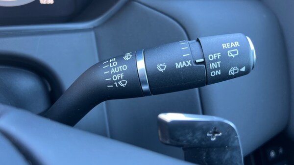 Used Land Rover Range Rover Velar 2024 for sale - 76018185: Photo 57