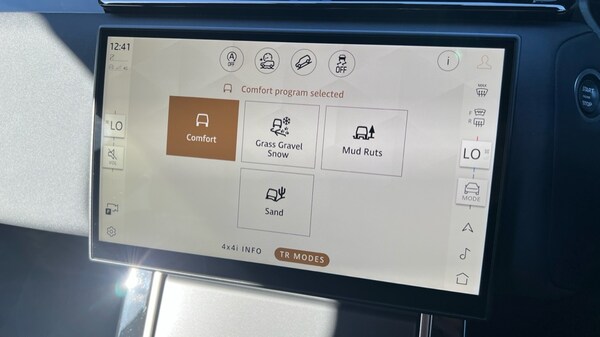 Used Land Rover Range Rover Velar 2024 for sale - 76018185: Photo 64