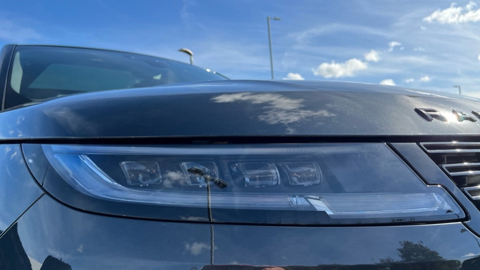 Used Land Rover Range Rover Sport 2025 for sale - 76514828: Photo 17