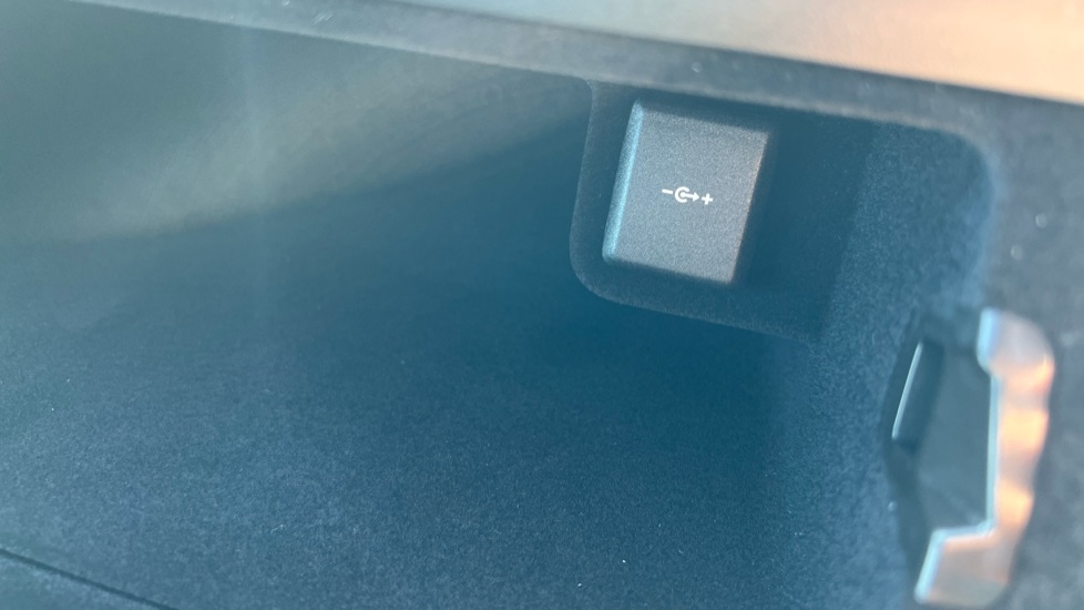 Used Land Rover Range Rover Sport 2025 for sale - 76514828: Photo 79