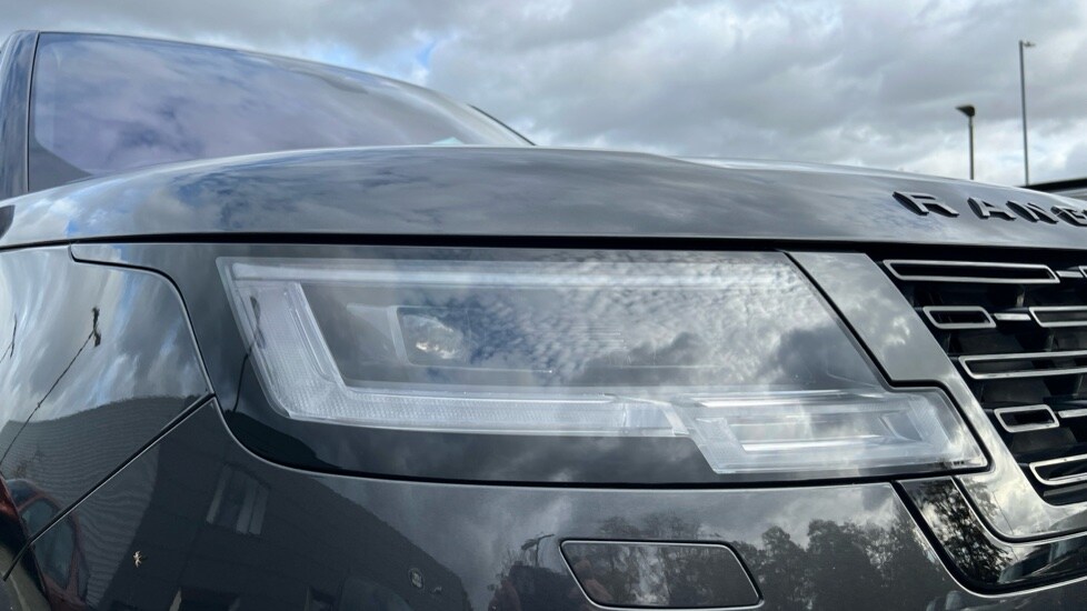 Used Land Rover Range Rover 2023 for sale - 76623534: Photo 17