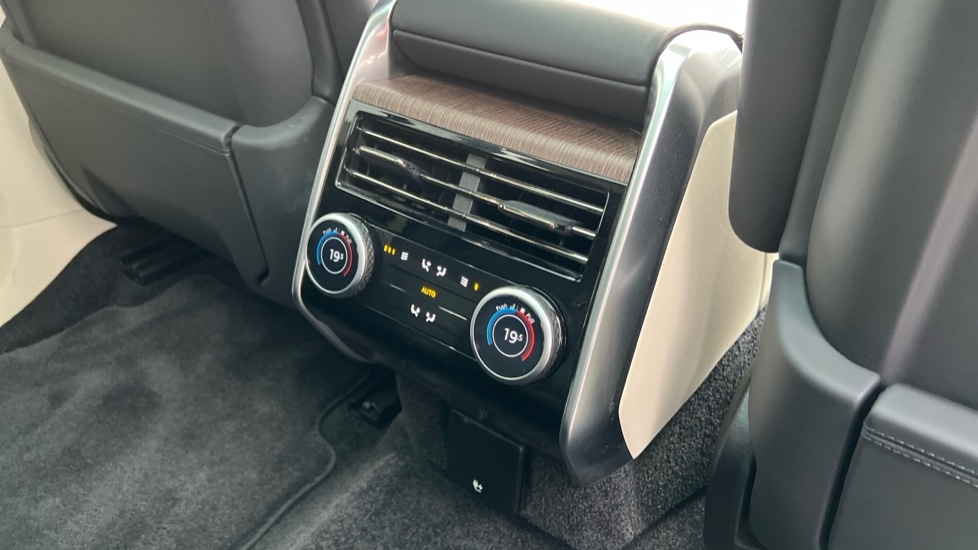 Used Land Rover Range Rover 2023 for sale - 76623534: Photo 18