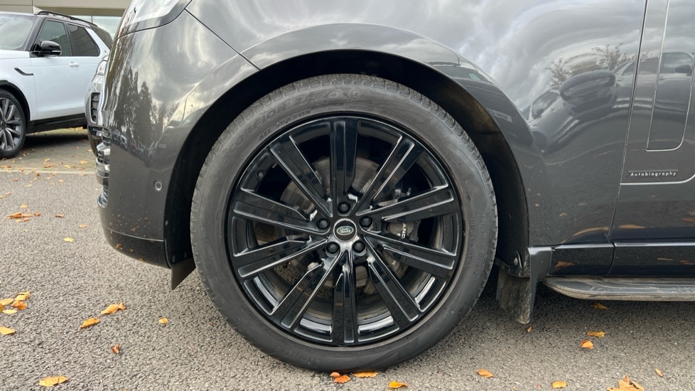 Used Land Rover Range Rover 2023 for sale - 76623534: Photo 31