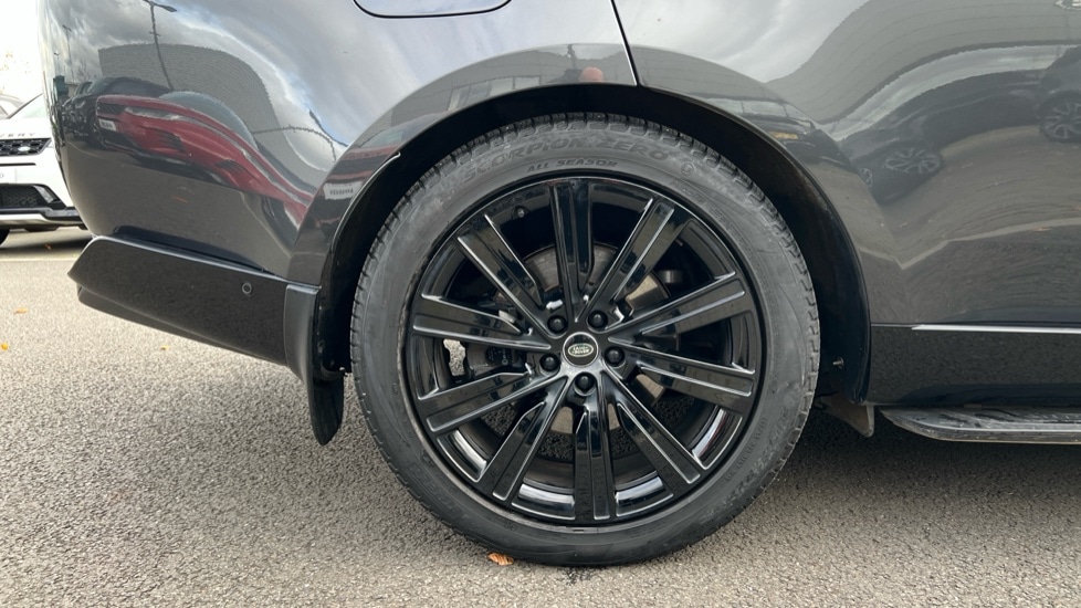 Used Land Rover Range Rover 2023 for sale - 76623534: Photo 32