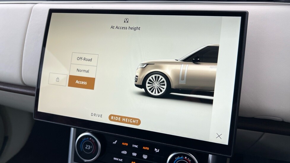 Used Land Rover Range Rover 2023 for sale - 76623534: Photo 68