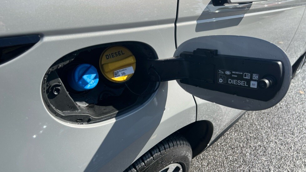 Used Land Rover Range Rover Evoque 2024 for sale - 76458892: Photo 38