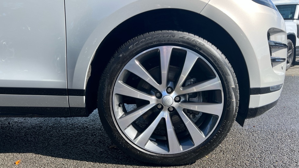 Used Land Rover Range Rover Evoque 2024 for sale - 76458892: Photo 8