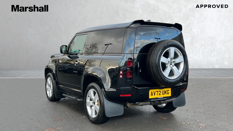 Used Land Rover Defender 2023 for sale - 77025543: Photo 2