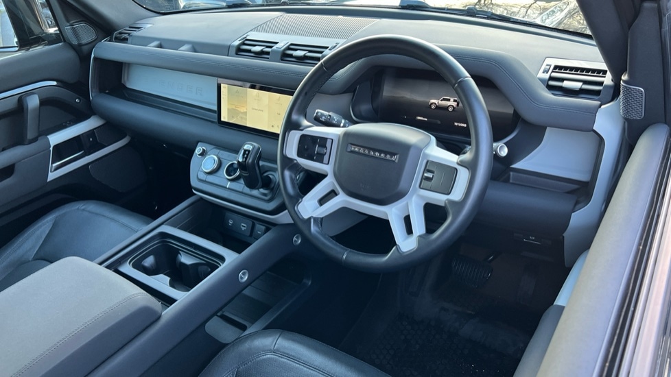 Used Land Rover Defender 2023 for sale - 77025543: Photo 28