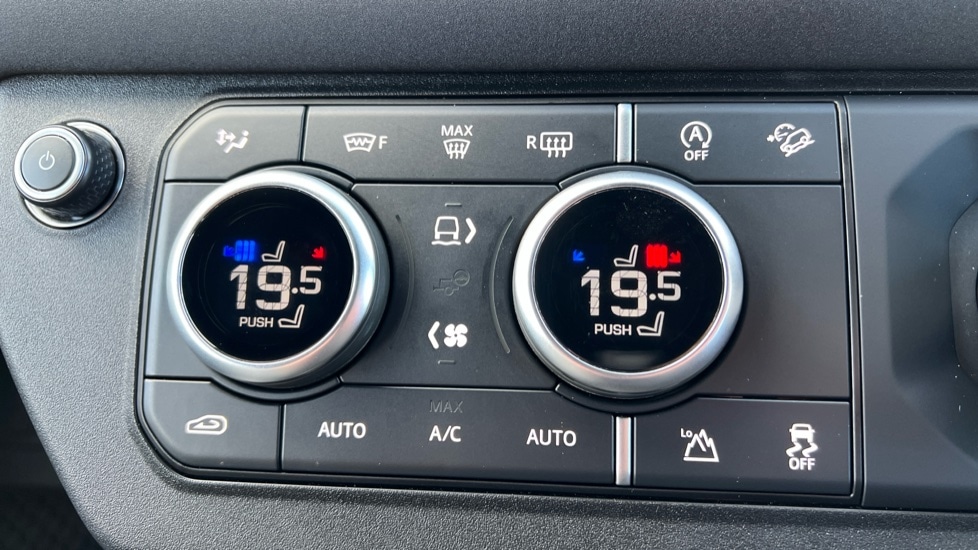 Used Land Rover Defender 2023 for sale - 77025543: Photo 60