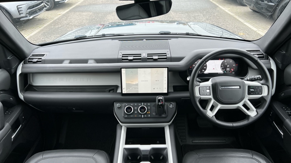 Used Land Rover Defender 2024 for sale - 76966774: Photo 9