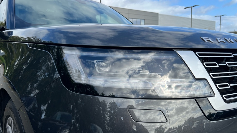 Used Land Rover Range Rover 2025 for sale - 76941075: Photo 17