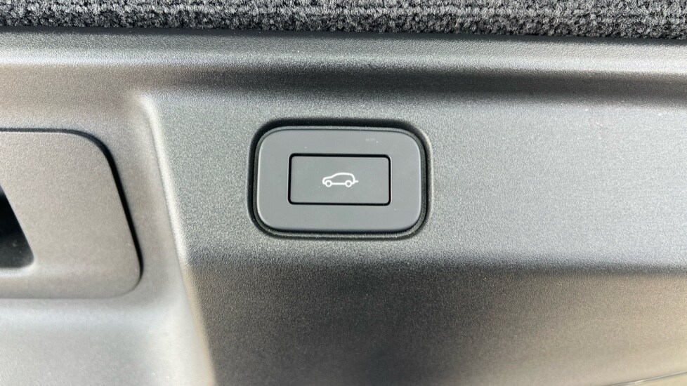 Used Land Rover Range Rover 2025 for sale - 76941075: Photo 61