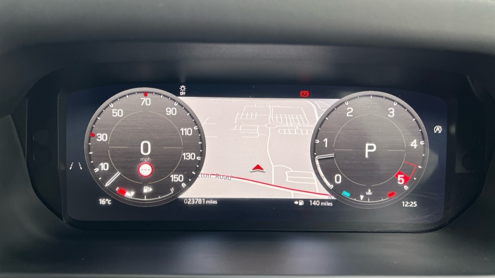 Used Land Rover Defender 2024 for sale - 76652315: Photo 16