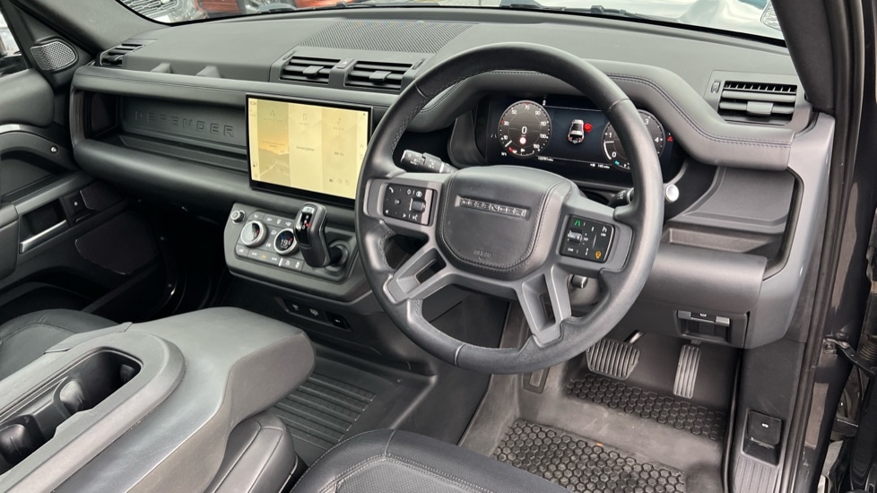 Used Land Rover Defender 2024 for sale - 76652315: Photo 28