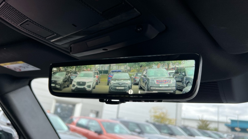 Used Land Rover Defender 2024 for sale - 76652315: Photo 44