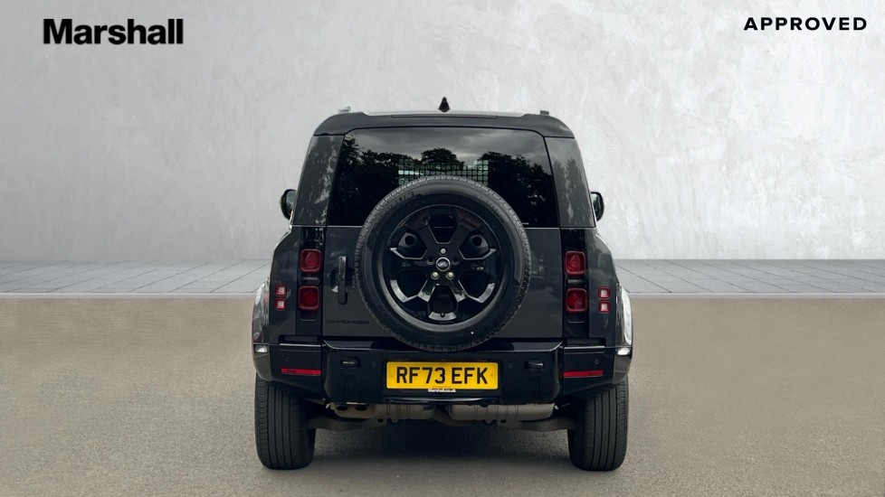 Used Land Rover Defender 2024 for sale - 76652315: Photo 6